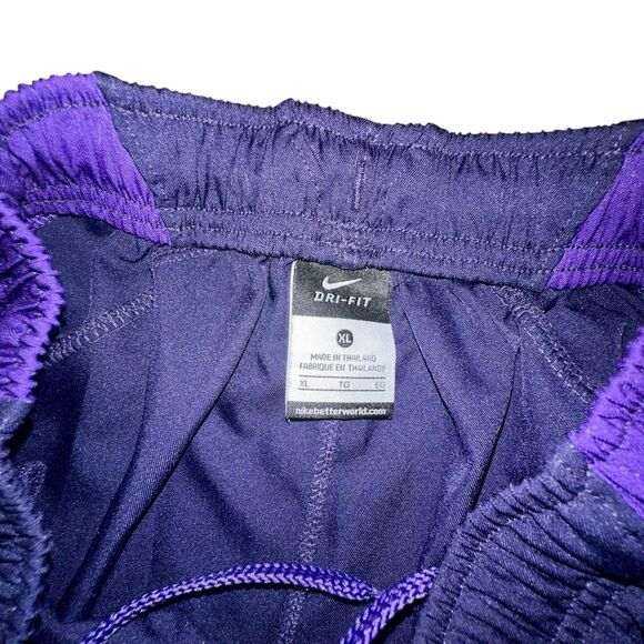 Nike Dri Fit Kobe Bryant Mamba Elite Men’s XL Purple Shorts - Picture 2 of 5